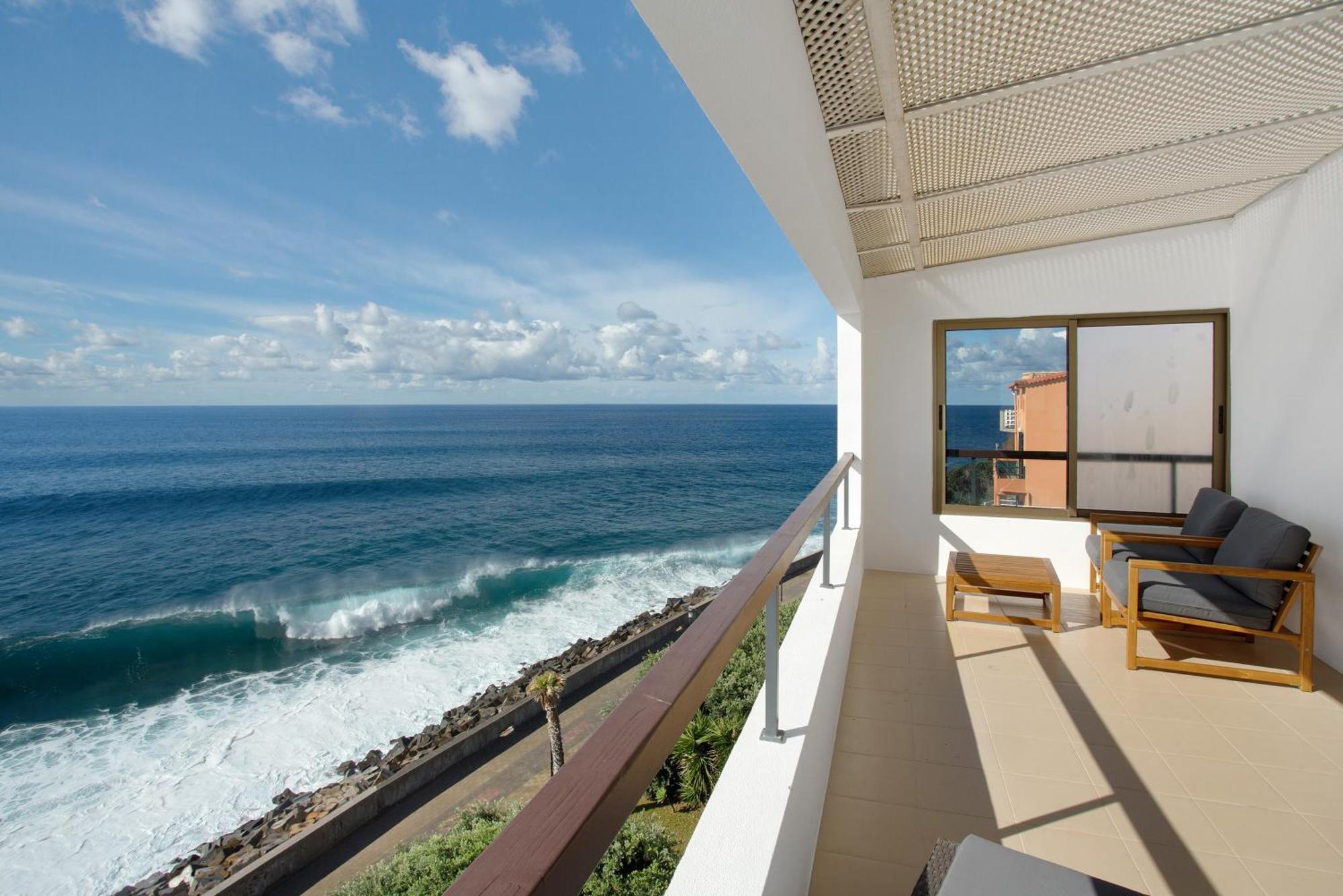 The Yellow House Jardim do Mar Exterior photo